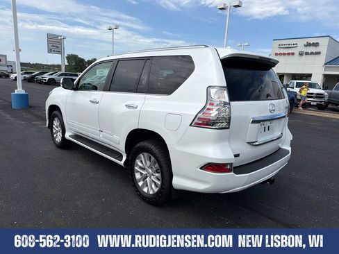 Used 2018 Lexus GX 460 Premium w/ Premium Package AWD/4WD image 3