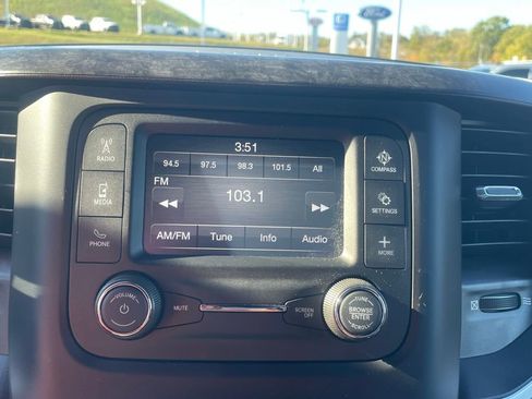 Used 2022 RAM 1500 Big Horn image 36