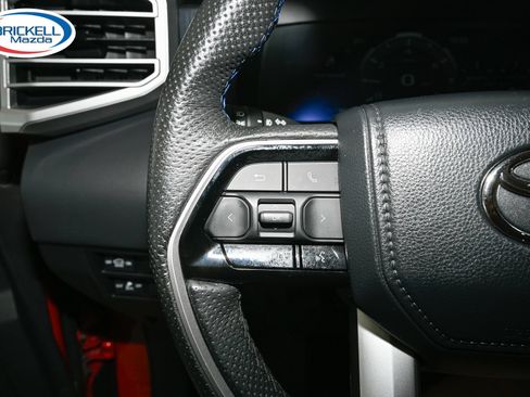 Used 2024 Toyota Sequoia Platinum AWD/4WD image 34