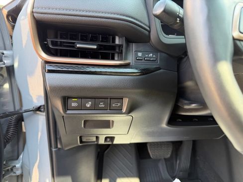 Certified 2026 Toyota Grand Highlander AWD Hybrid image 12