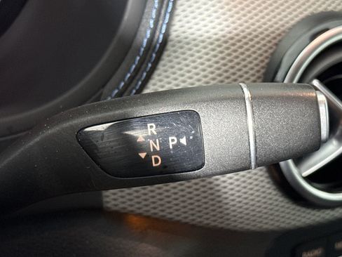 Used 2017 Mercedes-Benz B 250e image 24