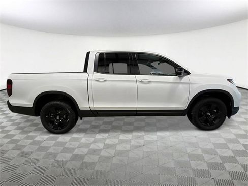 New 2026 Honda Ridgeline Black Edition image 7