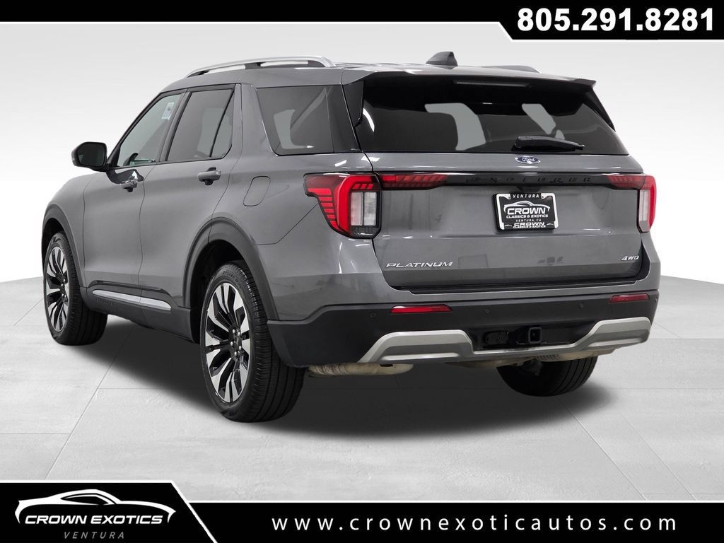 Used 2025 Ford Explorer Platinum w/ LUX Leather Package AWD/4WD image 5