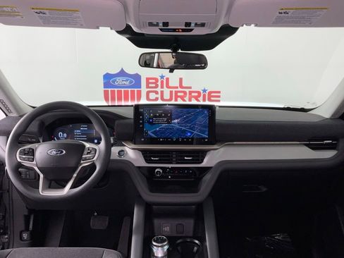 New 2026 Ford Explorer Active RWD image 19