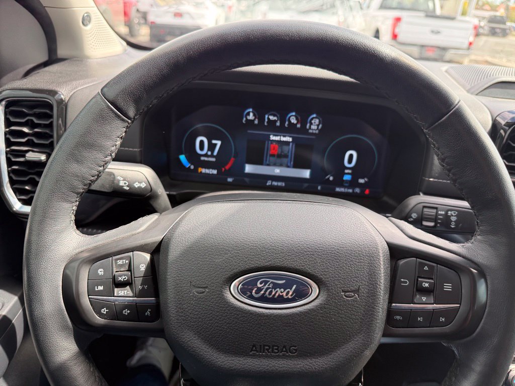 Used 2024 Ford Ranger Lariat w/ FX4 Off-Road Package AWD/4WD image 18