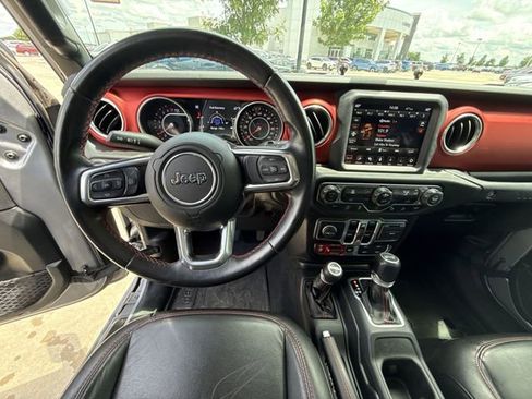 Used 2020 Jeep Wrangler Unlimited Rubicon AWD/4WD image 14