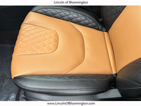 Used 2024 Ford Edge Titanium w/ Titanium Elite Package image 34