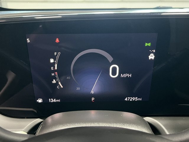 Certified 2024 Buick Encore GX Preferred AWD/4WD image 13