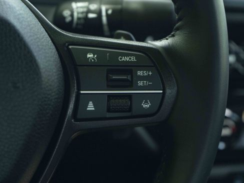 Used 2025 Honda Accord Sport image 21