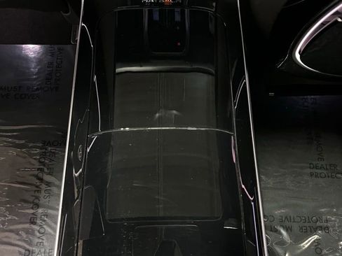 Used 2022 Mercedes-Benz Maybach S 580 Maybach S 580 w/ Manufaktur Leather Package image 33