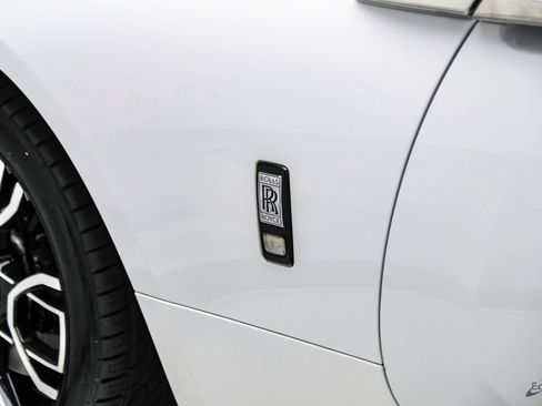 Used 2017 Rolls-Royce Dawn RWD image 41