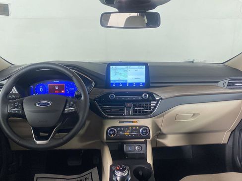 Used 2020 Ford Escape Titanium AWD/4WD image 20