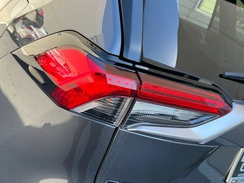 Used 2024 Toyota RAV4 XSE w/ Weather Package AWD/4WD image 19