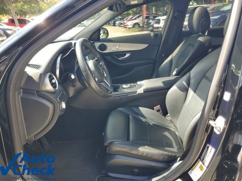 Used 2019 Mercedes-Benz C 300 Sedan image 16