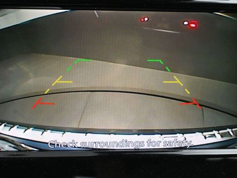 Used 2020 Nissan Rogue Sport SV w/ All-Weather Package image 17