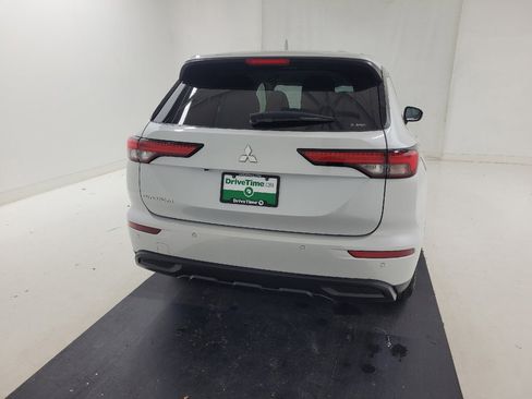 Used 2022 Mitsubishi Outlander ES AWD/4WD image 7