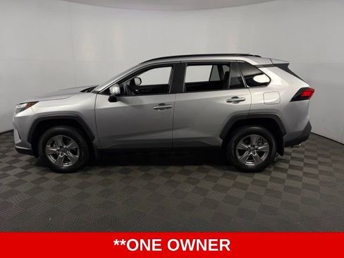 Used 2024 Toyota RAV4 XLE w/ Convenience Package FWD image 5