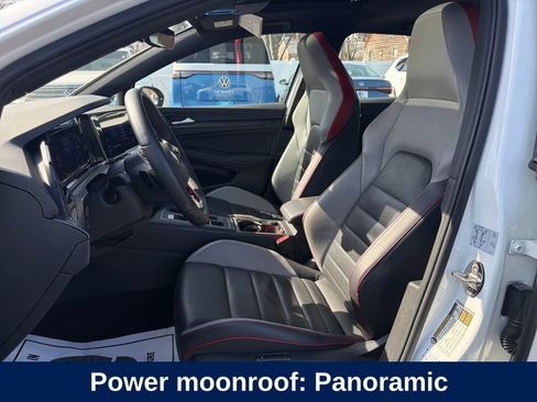 Used 2022 Volkswagen GTI SE image 10