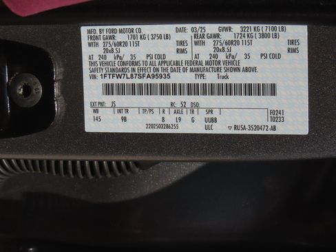 Used 2025 Ford F150 Platinum w/ Equipment Group 702A High AWD/4WD image 32
