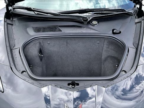 Used 2024 Chevrolet Corvette Stingray Preferred Conv w/ Battery Protection Package RWD image 9