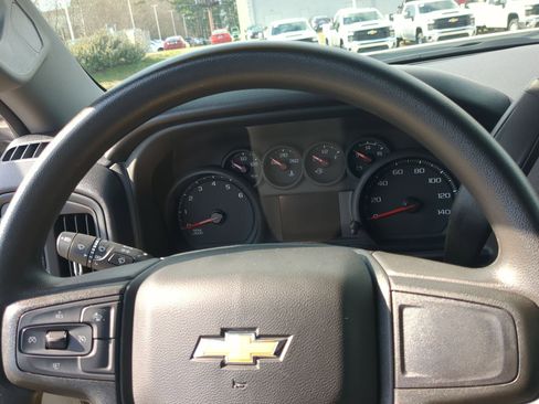 Used 2025 Chevrolet Silverado 2500 Custom w/ Z71 Off-Road Package image 14