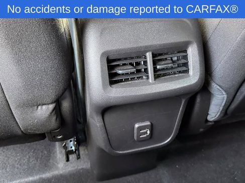 Used 2023 GMC Terrain SLE image 16