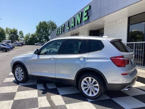 Used 2017 BMW X3 sDrive28i w/ Premium Package 3 RWD image 6