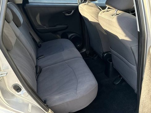 Used 2011 Honda Fit image 15
