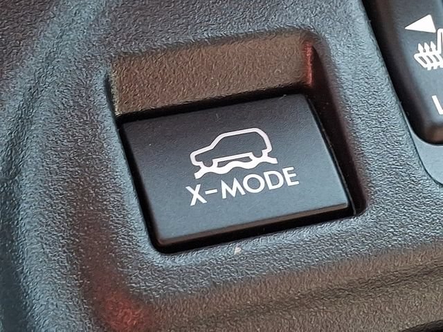 Used 2020 Subaru Crosstrek 2.0i Premium AWD/4WD image 26