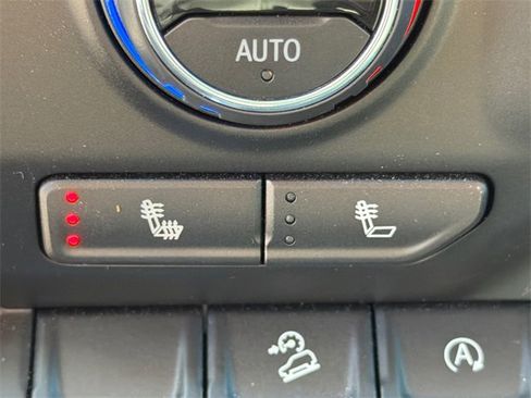 Used 2020 Chevrolet Silverado 1500 RST image 29