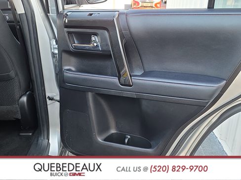 Used 2022 Toyota 4Runner TRD Off-Road image 28