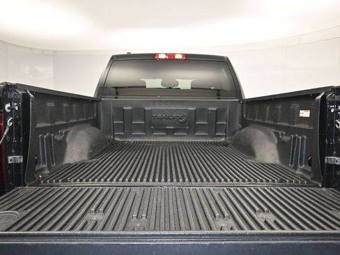 Certified 2024 RAM 1500 Warlock AWD/4WD image 24