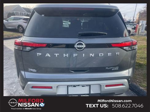 Used 2025 Nissan Pathfinder Platinum w/ Cargo Package AWD/4WD image 3