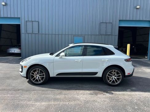 Used 2023 Porsche Macan Turbo image 86