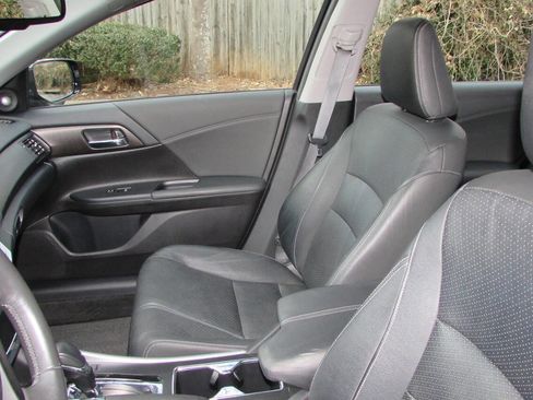 Used 2014 Honda Accord EX-L image 23