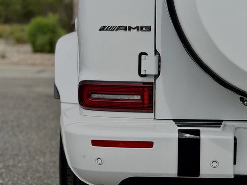 Used 2023 Mercedes-Benz G 63 AMG 4MATIC w/ Seat Comfort Package image 11
