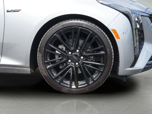 Used 2025 Cadillac CT5 Premium Luxury w/ Platinum Package RWD image 4