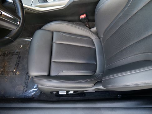 Used 2023 BMW 430i xDrive Coupe w/ M Sport Package image 18