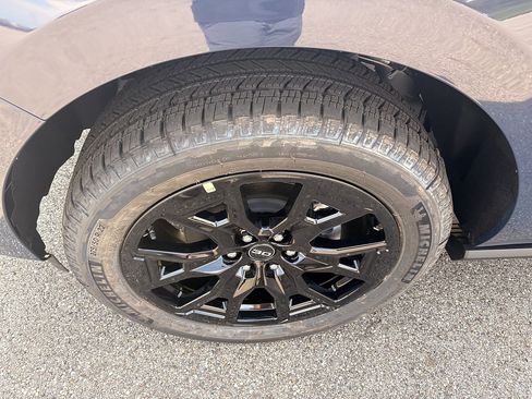 New 2027 Ford Expedition Max Platinum AWD/4WD image 9