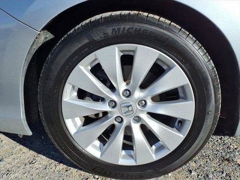 Used 2015 Honda Accord EX-L image 9