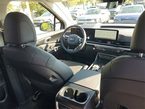 New 2026 Kia Carnival SX Prestige image 13