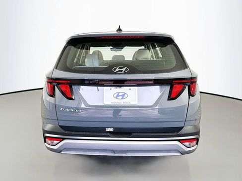 New 2026 Hyundai Tucson SE image 6