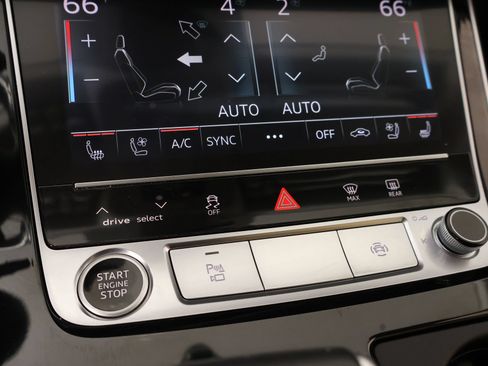 Used 2021 Audi Q7 3.0T Prestige w/ Prestige Package AWD/4WD image 8