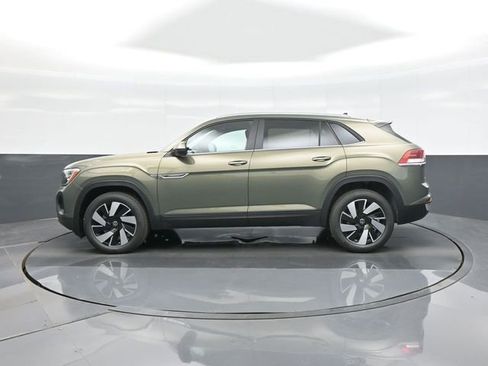 New 2026 Volkswagen Atlas Cross Sport SE AWD/4WD image 4