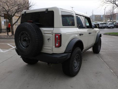 New 2025 Ford Bronco Badlands image 5