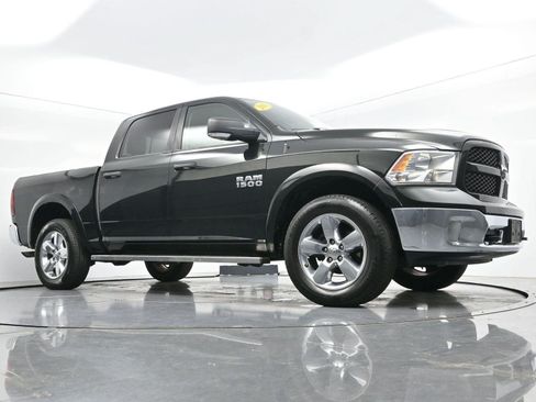 Used 2016 RAM 1500 SLT AWD/4WD image 42