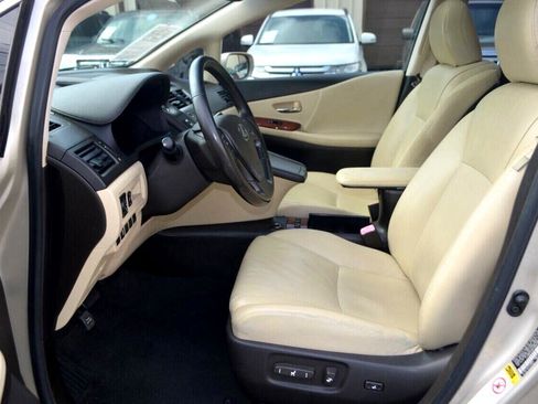 Used 2012 Lexus HS 250h image 19