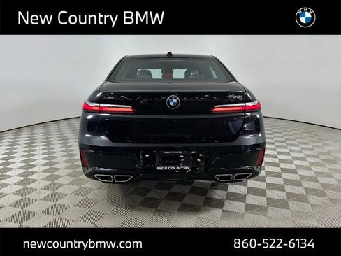 Used 2024 BMW 760i xDrive w/ Executive Package AWD/4WD image 6