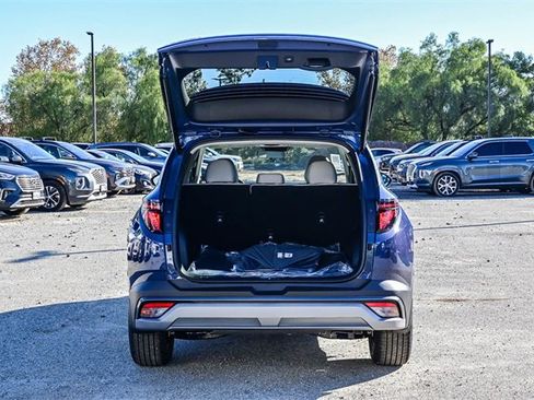 New 2026 Hyundai Tucson SEL image 9