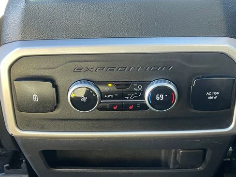 Used 2024 Ford Expedition Max Limited image 22
